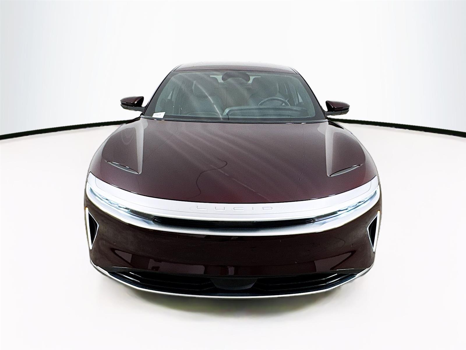 2024 Lucid Air Touring photo 2