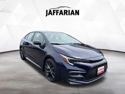 2023 Toyota Corolla SE Sedan