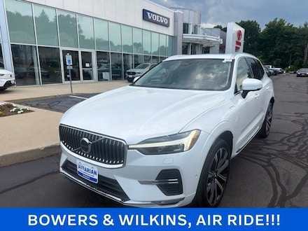 2023 Volvo XC60 Recharge Plug-In Hybrid Ultimate SUV