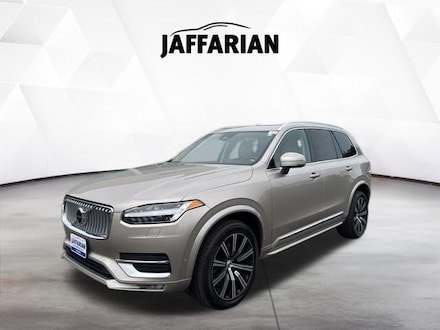 2024 Volvo XC90 B6 Plus Bright Theme SUV