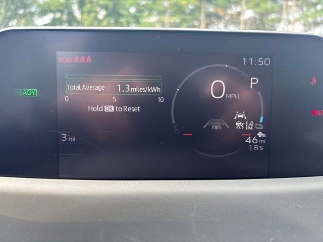 2026 Toyota C-HR SE - Photo 13