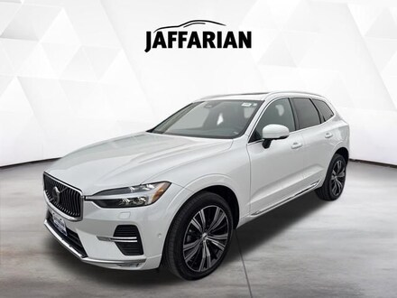 2023 Volvo XC60 B5 Plus Bright Theme SUV