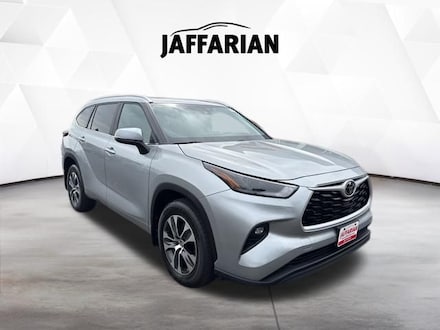 2024 Toyota Highlander XLE SUV