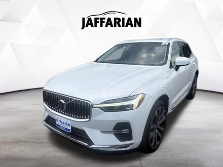 2023 Volvo XC60 Recharge Plug-In Hybrid Ultimate SUV