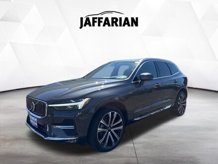 2023 Volvo XC60 B5 Ultimate Bright Theme SUV