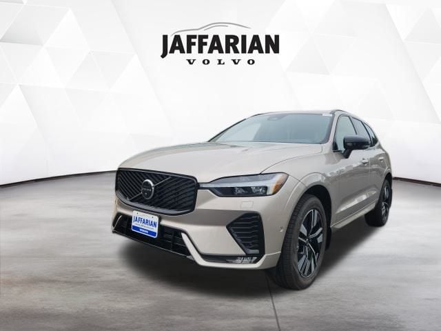 2026 Volvo XC60 Plus's photo