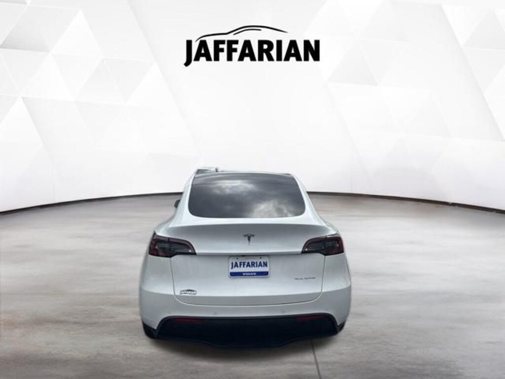 Used 2022 Tesla Model Y Long Range SUV
