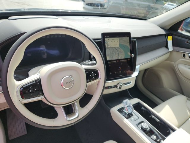 2026 Volvo XC90 Ultra - Photo 8