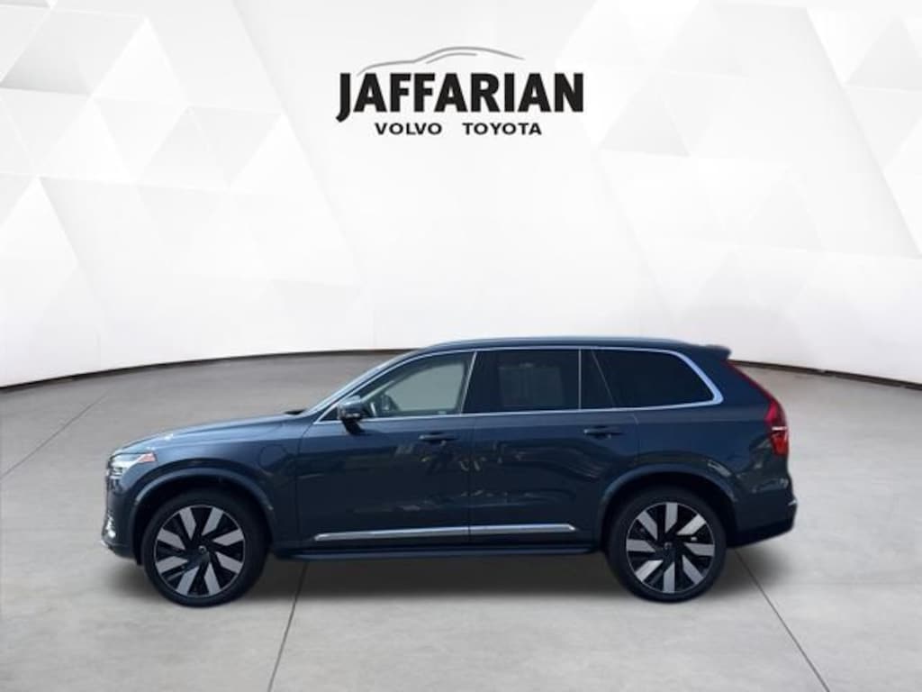Certified 2024 Volvo XC90 Recharge Plug-In Hybrid T8 Plus Bright Theme 7 Passenger SUV