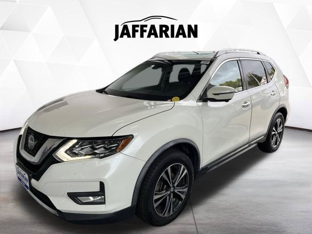 Used 2018 Nissan Rogue SL with VIN JN8AT2MV8JW301261 for sale in Haverhill, MA