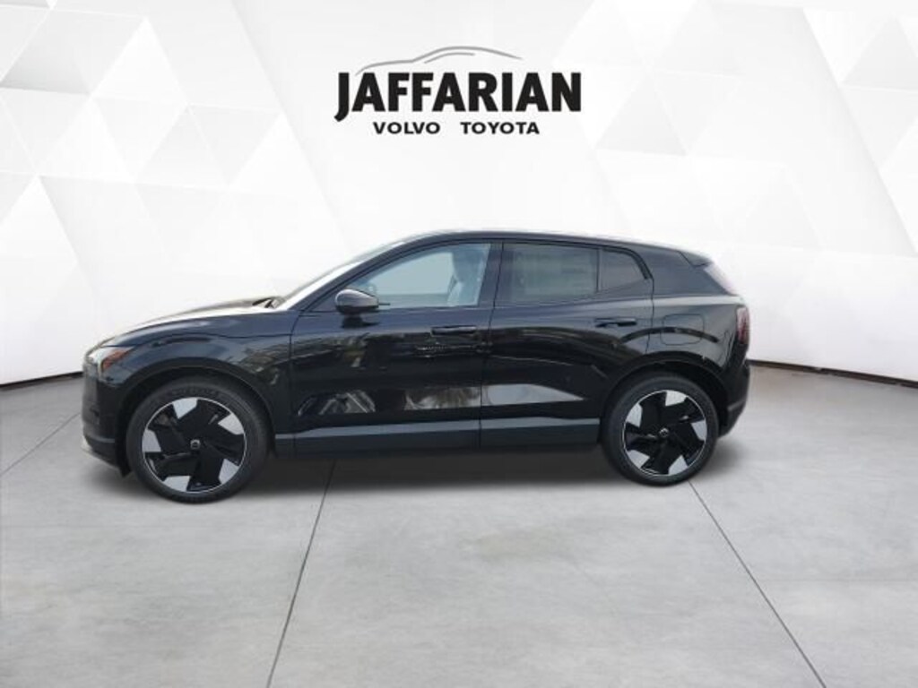 New 2025 Volvo EX30 Twin Motor Ultra SUV