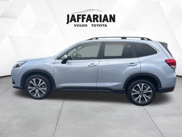 2024 Subaru Forester Limited photo 3