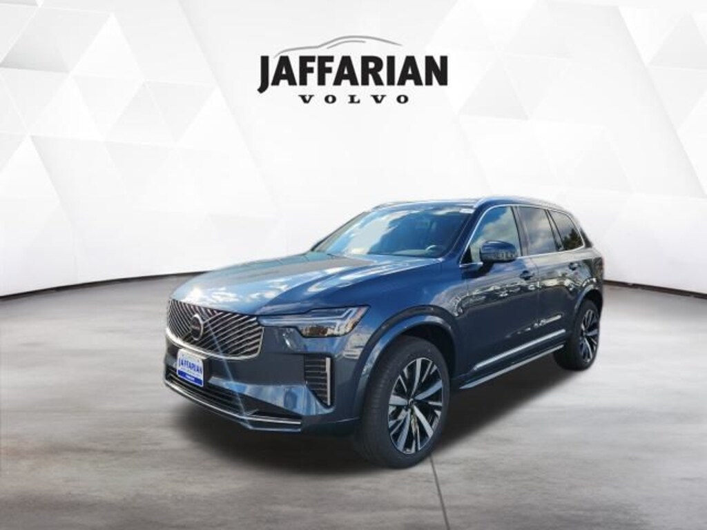 Used 2026 Volvo XC90 B5 Core SUV