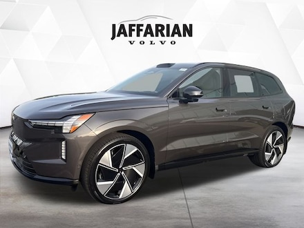 2025 Volvo EX90 Twin Motor Performance Ultra 7-Seater SUV