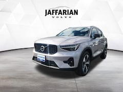 New 2026 Volvo XC40 B5 Plus SUV Haverhill, Massachusetts
