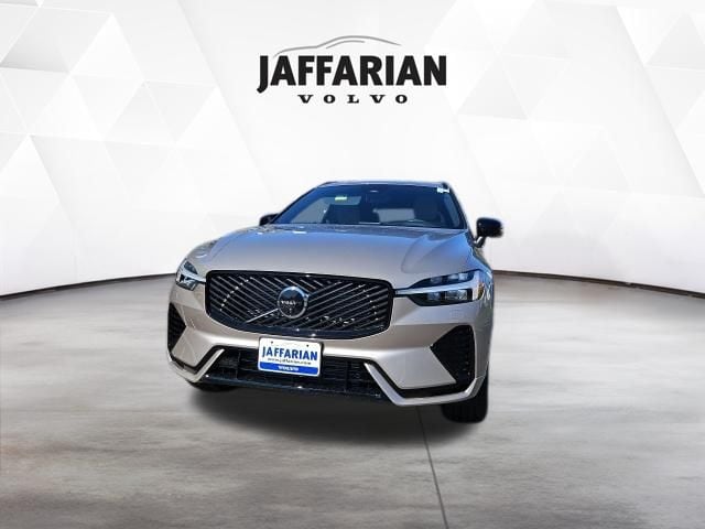 2026 Volvo XC60 T8 Plus Dark AWD's photo