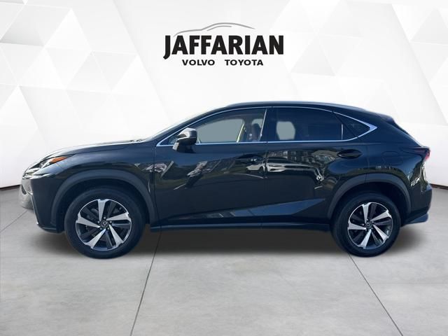 2021 Lexus NX 300 photo 3