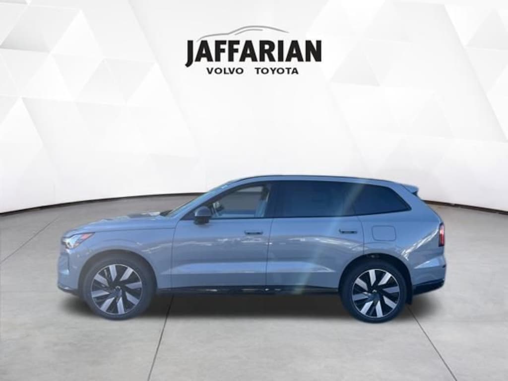 New 2025 Volvo EX90 Twin Motor Performance Plus 7-Seater SUV