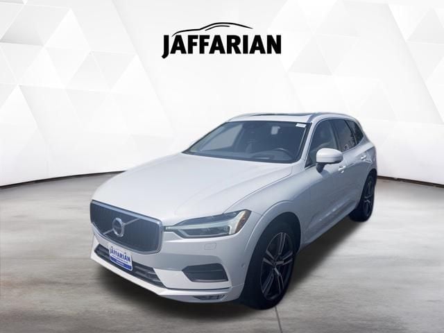 2018 Volvo XC60 T6 Momentum AWD's photo