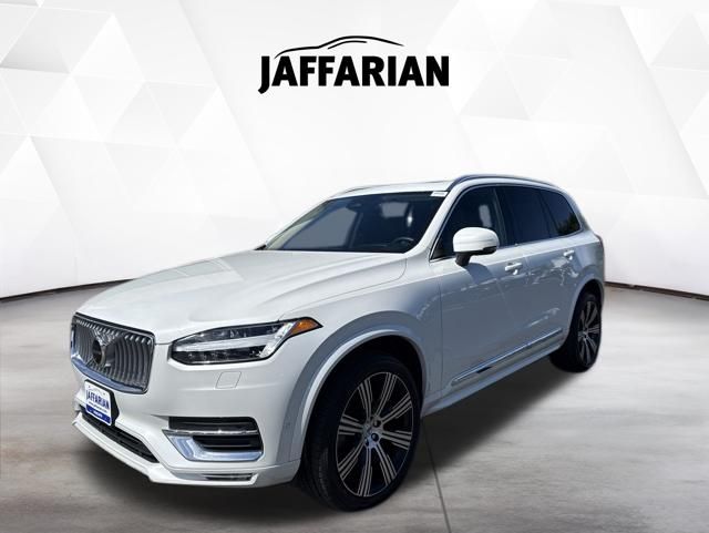 2023 Volvo XC90 B6 Ultimate 7-Seater 4WD's photo