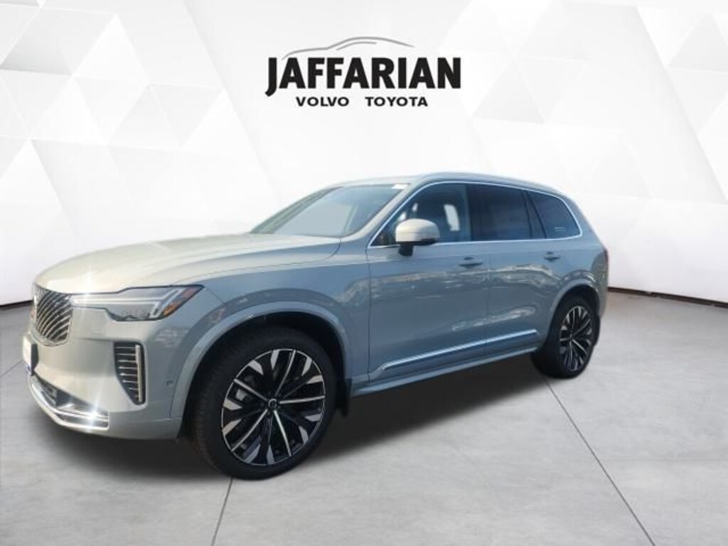 New 2026 Volvo XC90 B6 Plus 7-Seater SUV