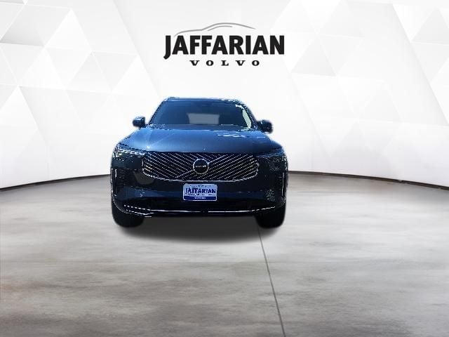 2026 Volvo XC90 B6 Plus Bright 6-Seater 4WD's photo