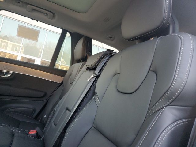 2026 Volvo XC90 Ultra - Photo 7