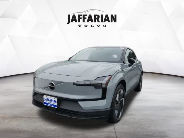 2026 Volvo EX30 Plus's photo