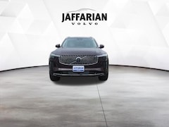 2026 Volvo XC90 plug-in hybrid T8 Ultra 6-Seater eAWD SUV
