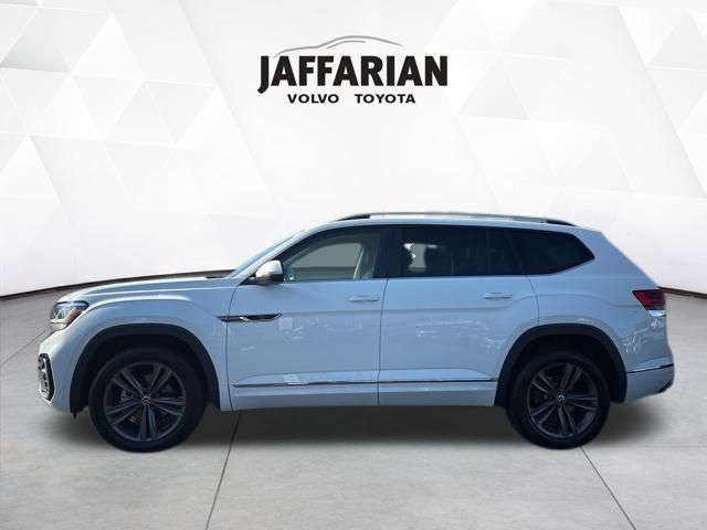 2022 Volkswagen Atlas V6 SEL R-Line photo 3