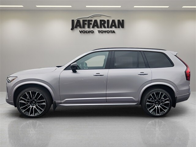 2026 Volvo XC90 photo 2