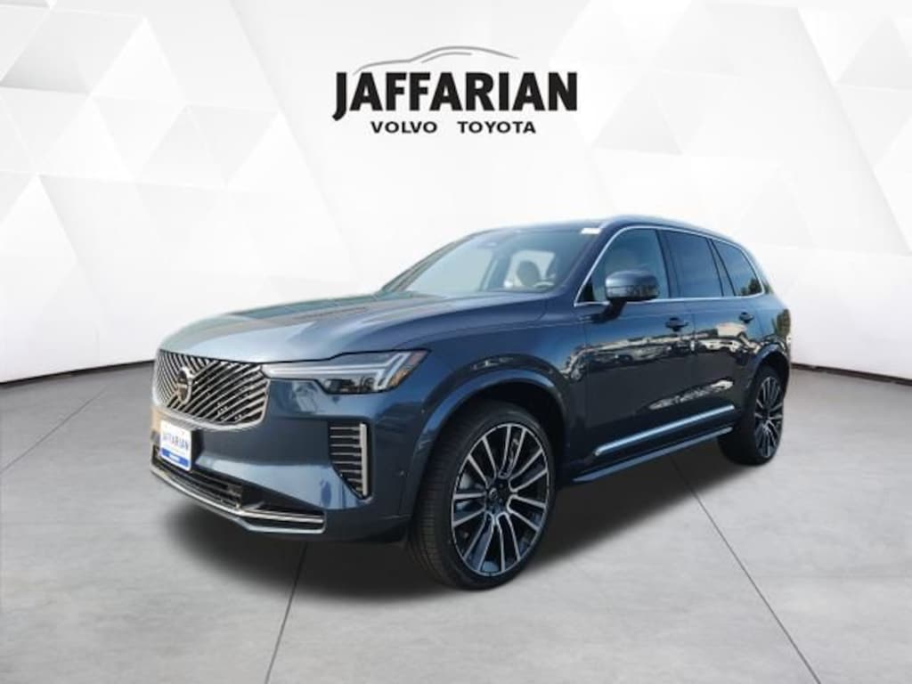 New 2026 Volvo XC90 B6 Plus 7-Seater SUV