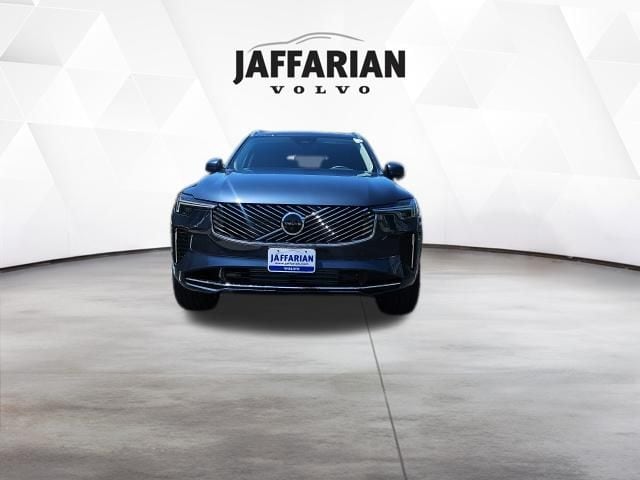 2026 Volvo XC90 T8 Recharge Plus Bright 6-Seater 4WD's photo