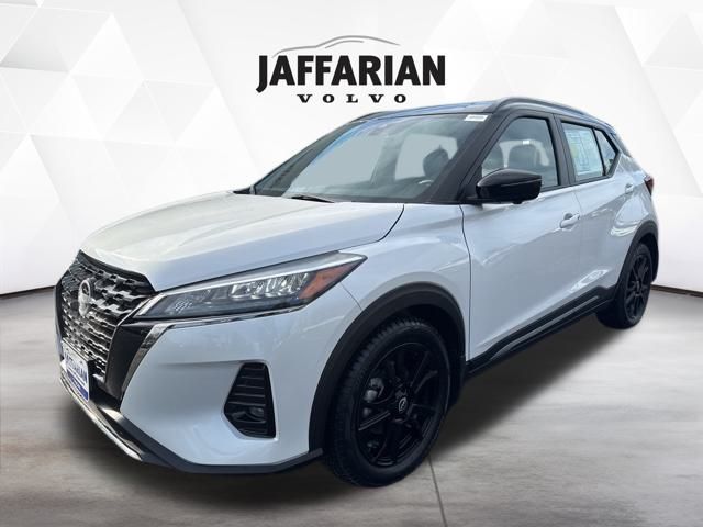 2024 Nissan Kicks SR