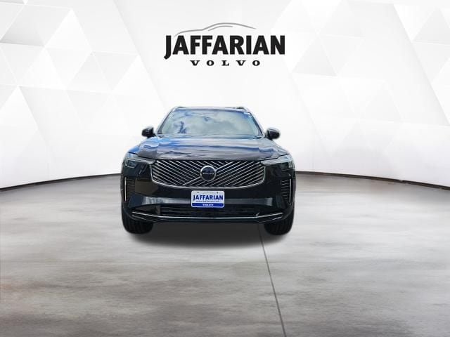 2026 Volvo XC90 B5 Core Bright 4WD's photo