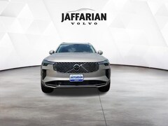 2026 Volvo XC90 plug-in hybrid T8 Plus 7-Seater eAWD SUV