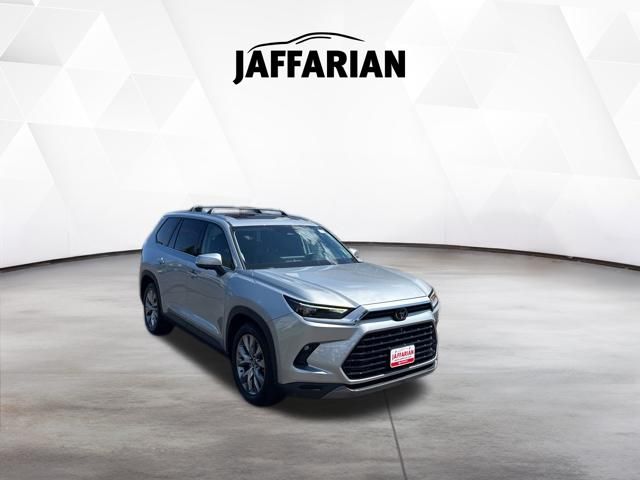 2024 Toyota Grand Highlander Limited AWD's photo