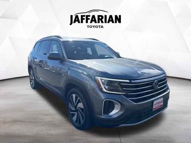 2025 Volkswagen Atlas SE w/Tech