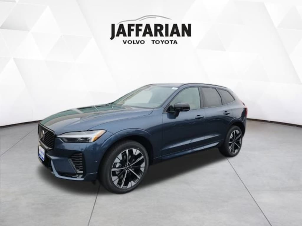 New 2026 Volvo XC60 B5 Plus SUV