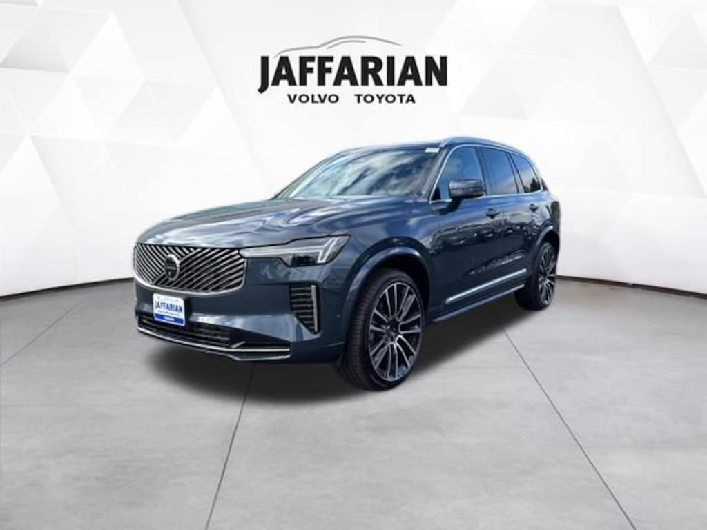 New 2026 Volvo XC90 B6 Plus 6-Seater SUV