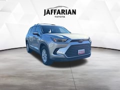 Used 2024 Toyota Grand Highlander XLE SUV Haverhill, Massachusetts