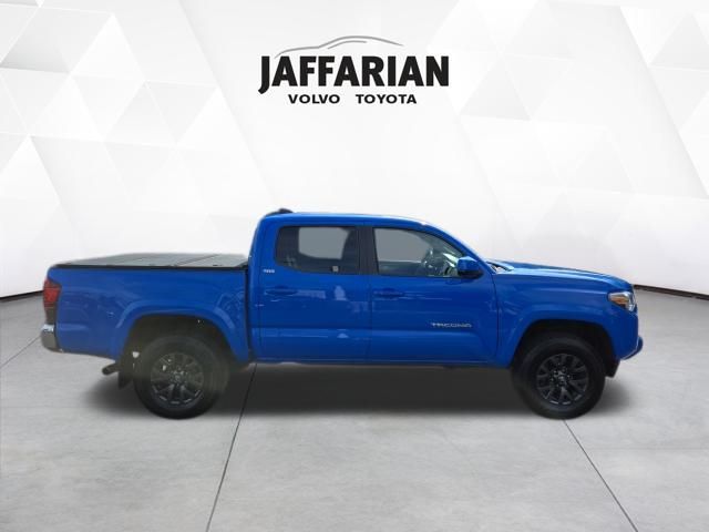 2020 Toyota Tacoma SR5 photo 2