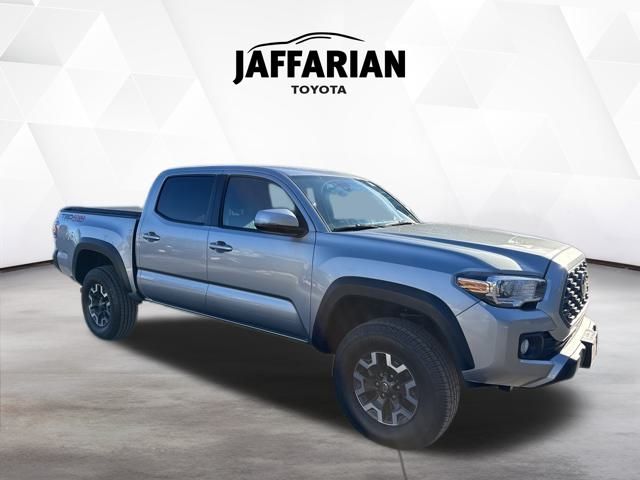 2023 Toyota Tacoma TRD Off Road's photo