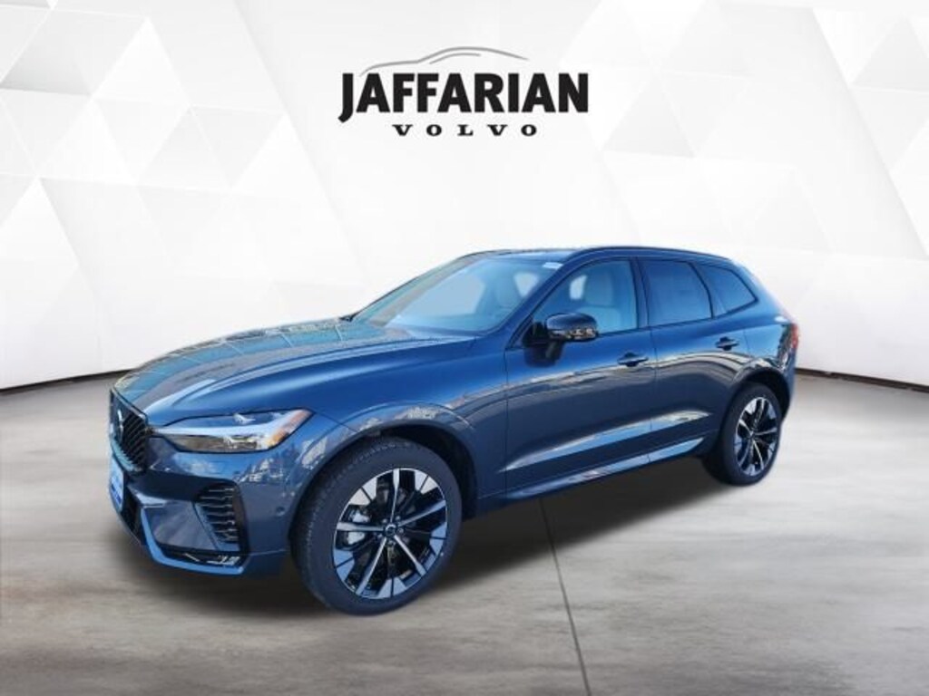 New 2026 Volvo XC60 B5 Plus SUV