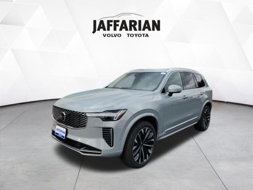 New 2026 Volvo XC90 B6 Plus 7-Seater SUV