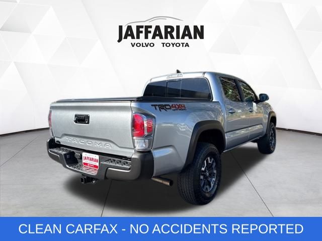 2023 Toyota Tacoma TRD Off-Road photo 3