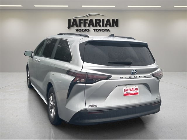 Certified 2024 Toyota Sienna XLE with VIN 5TDYRKEC3RS182231 for sale in Haverhill, MA
