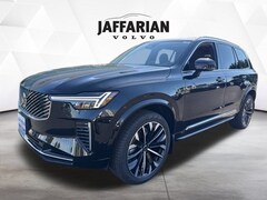 New 2026 Volvo XC90 B5 Plus 7-Seater SUV Haverhill, Massachusetts