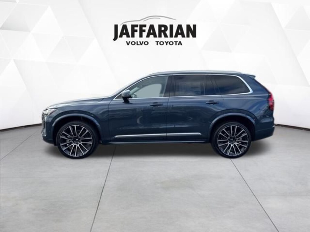 New 2026 Volvo XC90 B6 Plus 6-Seater SUV