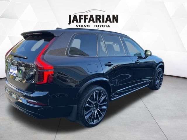 2026 Volvo XC90 photo 3